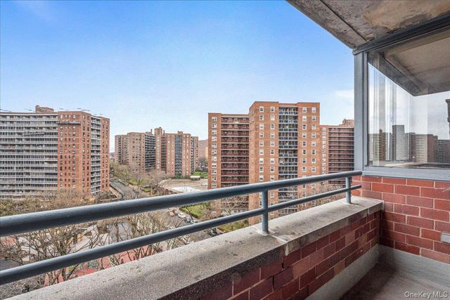62-54 97th Place 9N, Rego Park, NY 11374