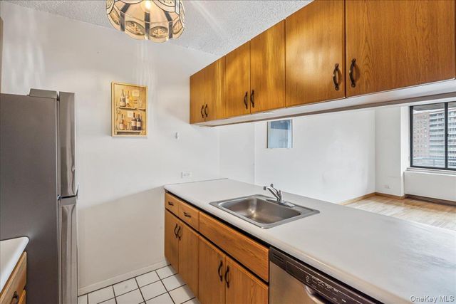 62-54 97th Place 9N, Rego Park, NY 11374