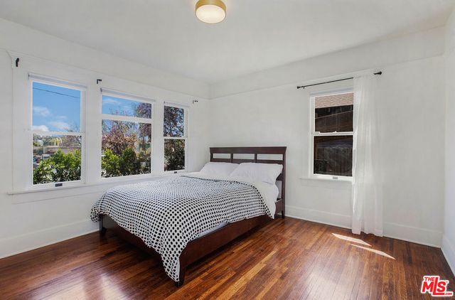 1421 N Alvarado Street, Los Angeles, CA 90026