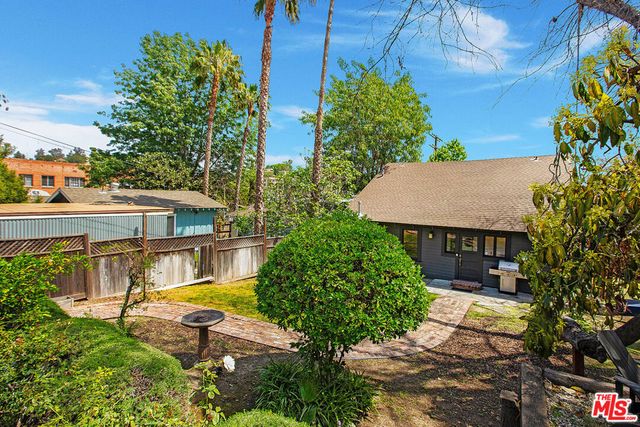 1421 N Alvarado Street, Los Angeles, CA 90026