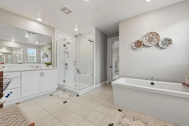 921 Cayley Avenue, San Marcos, CA 92069