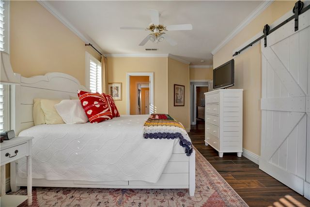 137 Woodcliff Road, Springdale, AR 72764