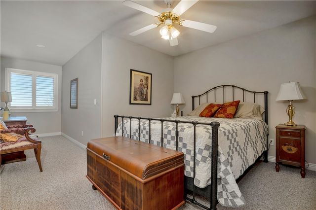 137 Woodcliff Road, Springdale, AR 72764