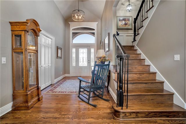 137 Woodcliff Road, Springdale, AR 72764