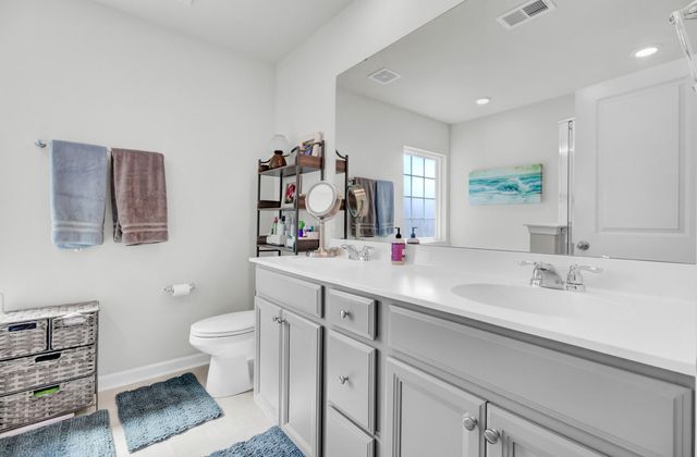 200 Firewheel Court, Summerville, SC 29486