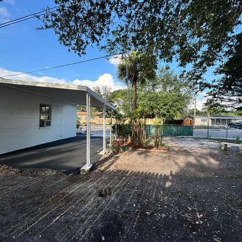 4300 72ND AVENUE N, Pinellas Park, FL 33781