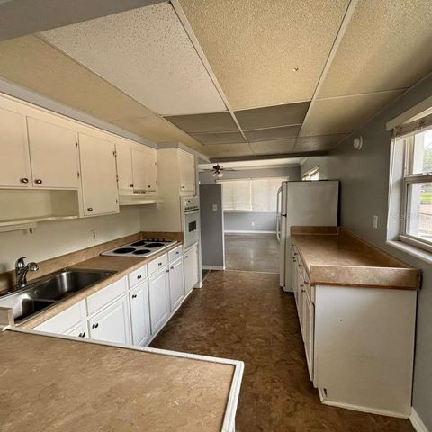 4300 72ND AVENUE N, Pinellas Park, FL 33781