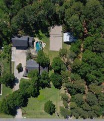 34 Wind River Drive, Conroe, TX 77384