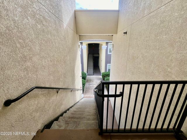 7920 MERRILL Road 709, Jacksonville, FL 32277