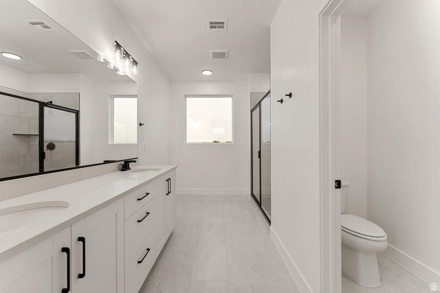 3835 W 2570 S, Hurricane, UT 84737