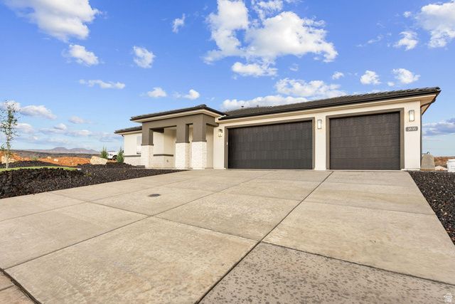 3835 W 2570 S, Hurricane, UT 84737