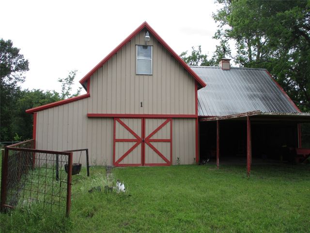 6243 STATE HIGHWAY 276, Point, TX 75472