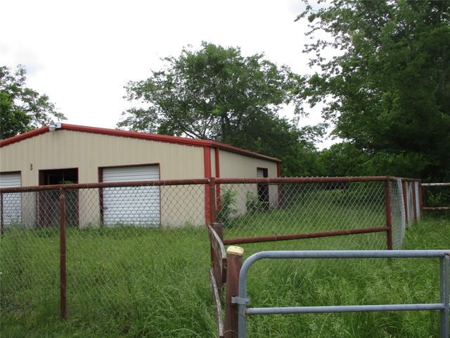 6243 STATE HIGHWAY 276, Point, TX 75472