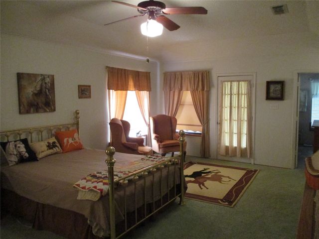 6243 STATE HIGHWAY 276, Point, TX 75472