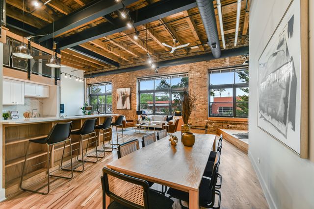 407 N Elizabeth Street 103, Chicago, IL 60622