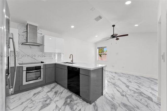 11491 SW 72nd Ter, Miami, FL 33173