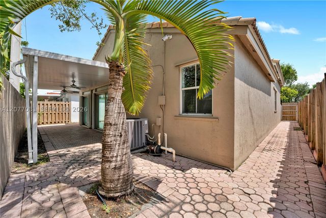 11491 SW 72nd Ter, Miami, FL 33173