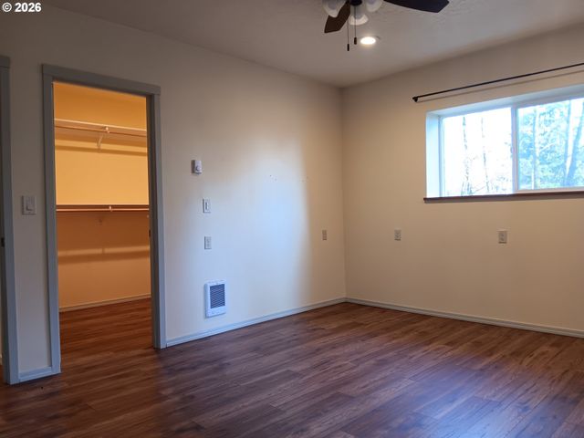 6495 E St, Bay City, OR 97107