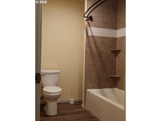 6495 E St, Bay City, OR 97107