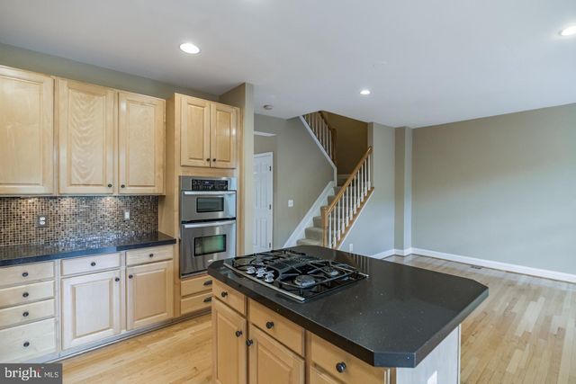 2807 MARYWOOD OAKS LN, Vienna, VA 22181