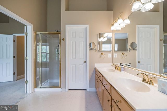 2807 MARYWOOD OAKS LN, Vienna, VA 22181