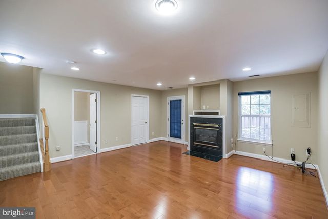 2807 MARYWOOD OAKS LN, Vienna, VA 22181