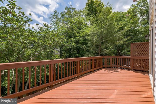 2807 MARYWOOD OAKS LN, Vienna, VA 22181