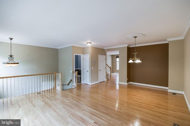 2807 MARYWOOD OAKS LN, Vienna, VA 22181
