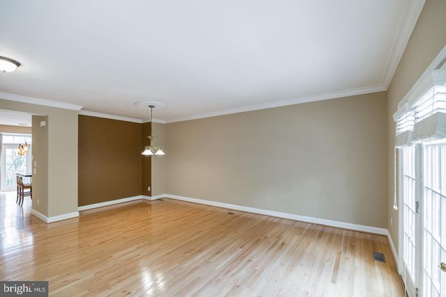 2807 MARYWOOD OAKS LN, Vienna, VA 22181