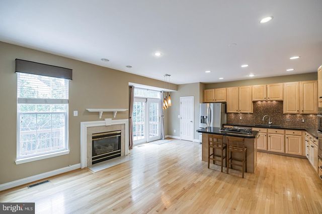2807 MARYWOOD OAKS LN, Vienna, VA 22181