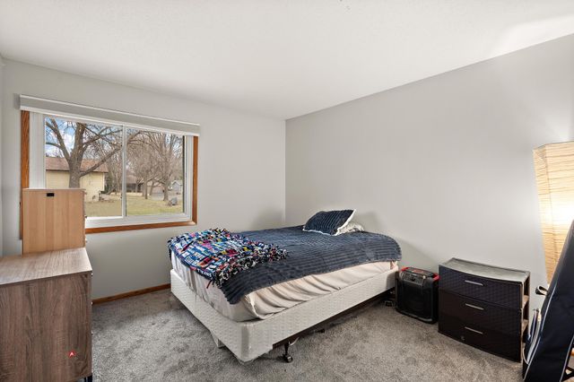 7493 Berkshire Way, Maple Grove, MN 55311