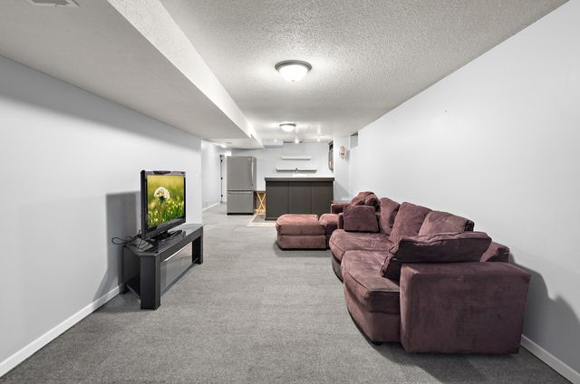 7493 Berkshire Way, Maple Grove, MN 55311