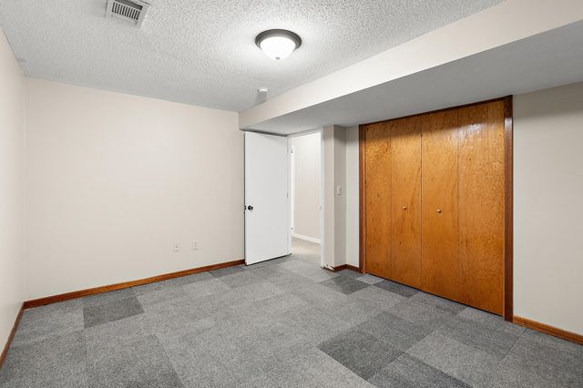 7493 Berkshire Way, Maple Grove, MN 55311