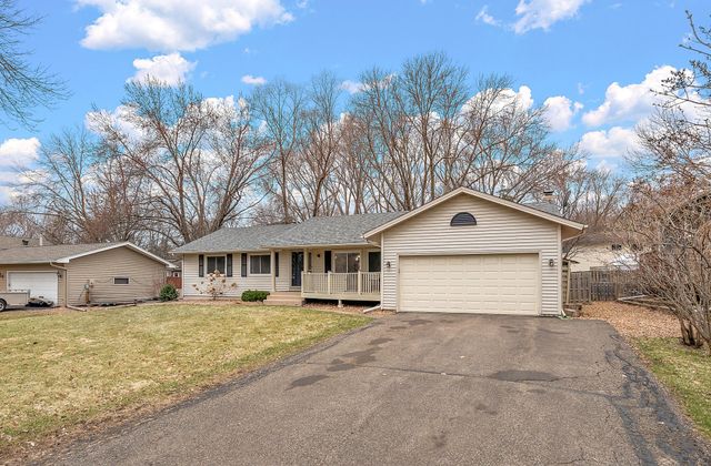 7493 Berkshire Way, Maple Grove, MN 55311