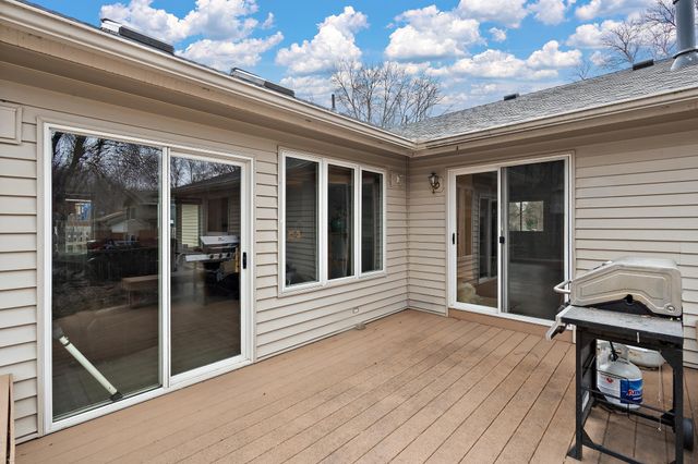 7493 Berkshire Way, Maple Grove, MN 55311