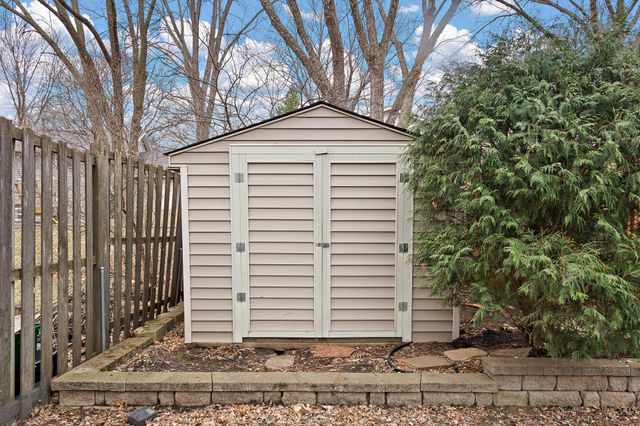 7493 Berkshire Way, Maple Grove, MN 55311