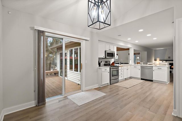 7493 Berkshire Way, Maple Grove, MN 55311