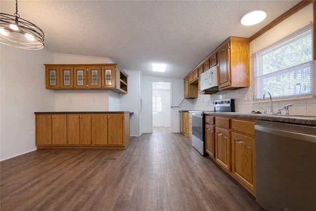 18270 State Highway 28, Ola, AR 72853