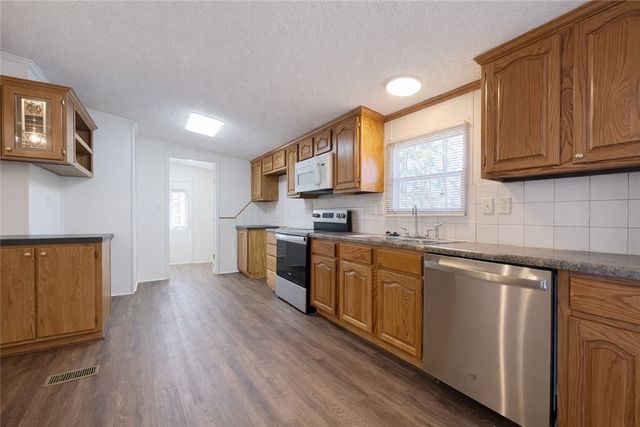 18270 State Highway 28, Ola, AR 72853