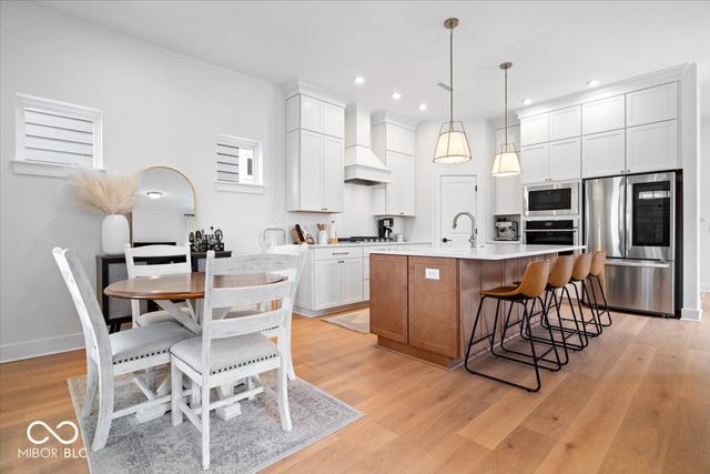 837 Templeton Drive, Carmel, IN 46032