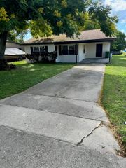 510 5TH STREET S, Dundee, FL 33838