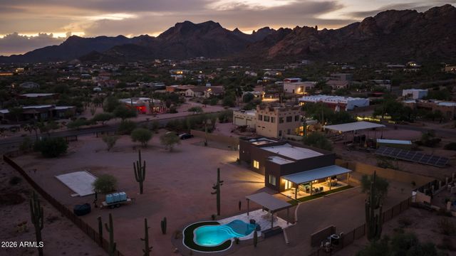 4921 N WOLVERINE PASS Road, Apache Junction, AZ 85119
