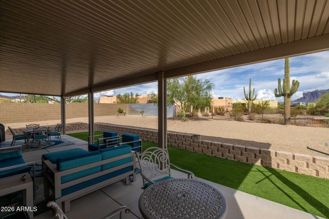 4921 N WOLVERINE PASS Road, Apache Junction, AZ 85119