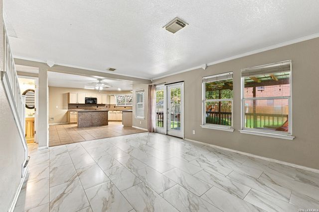 7505 Forest Stream, Live Oak, TX 78233