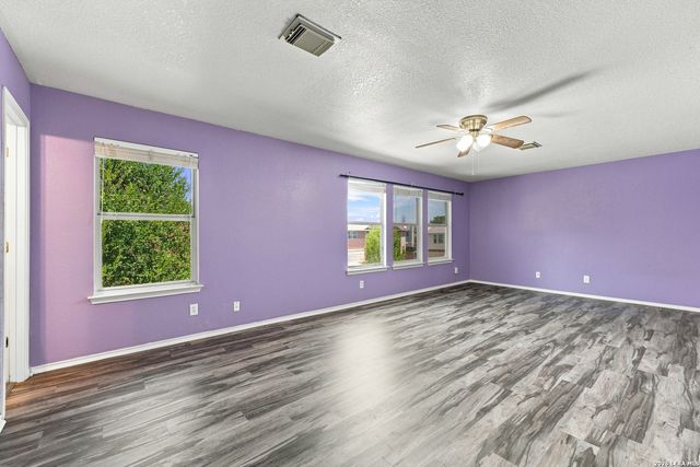 7505 Forest Stream, Live Oak, TX 78233