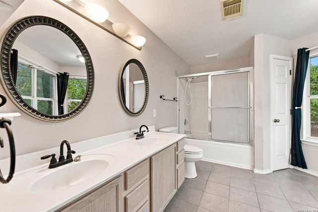 7505 Forest Stream, Live Oak, TX 78233