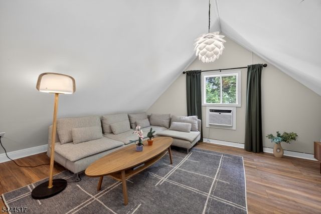 6 Black Oak Trl, Vernon Twp., NJ 07462