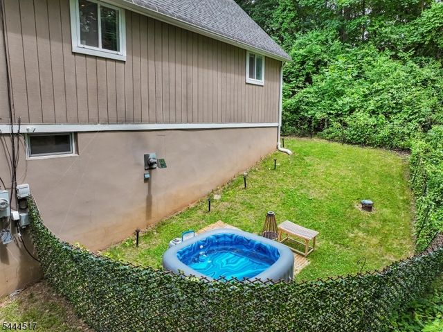 6 Black Oak Trl, Vernon Twp., NJ 07462