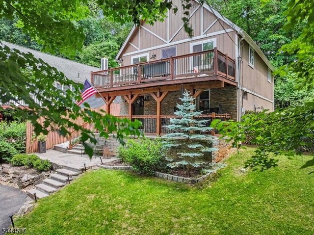 6 Black Oak Trl, Vernon Twp., NJ 07462