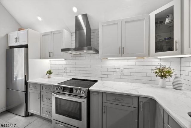 6 Black Oak Trl, Vernon Twp., NJ 07462